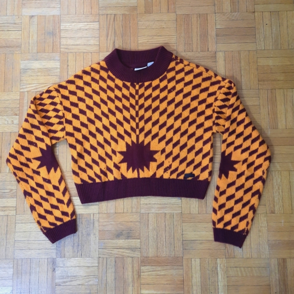 Noisy May Star Orange-Burgundy Cropped Mock Neck Sweater